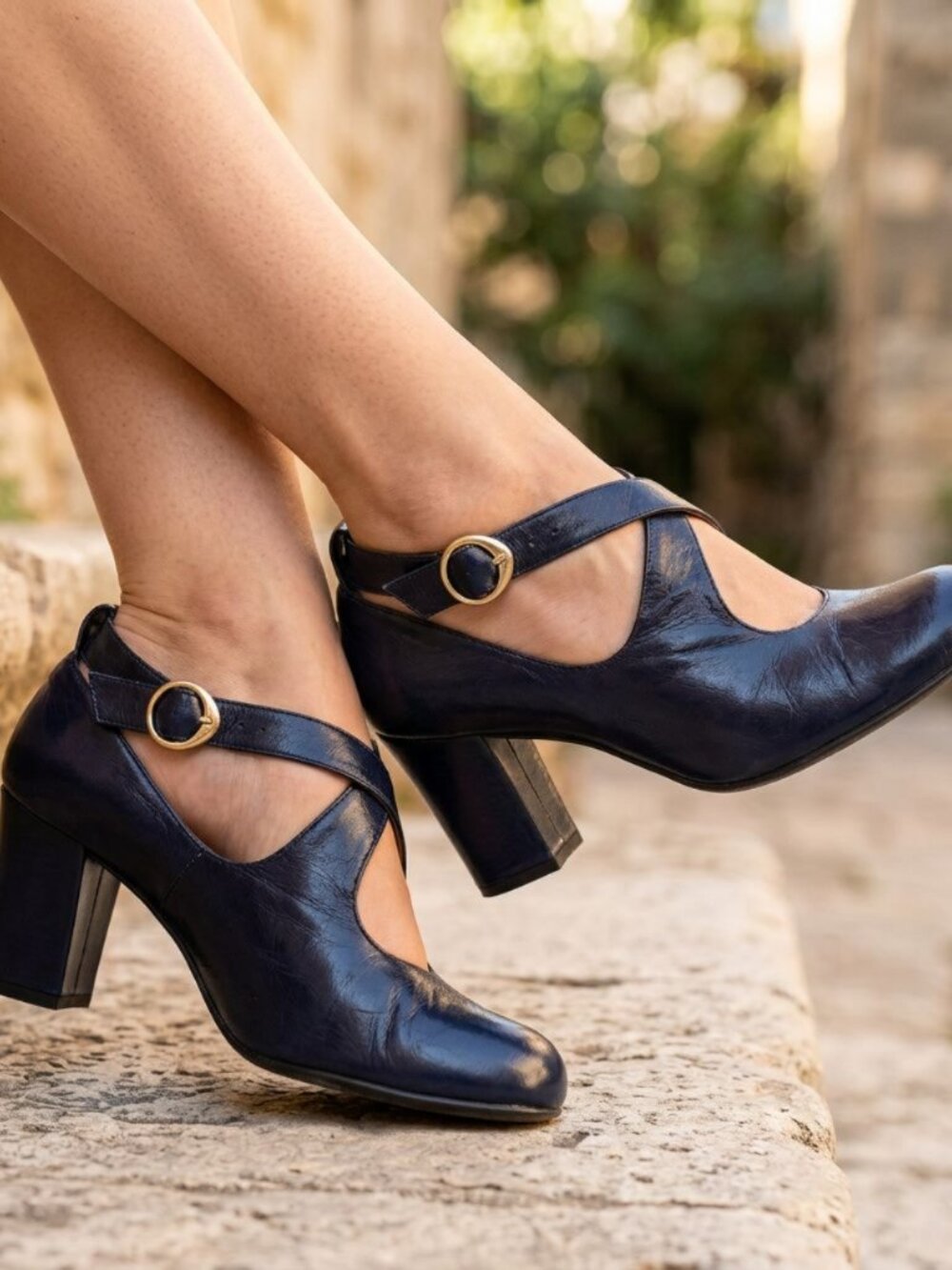 Vtg 60s Blue Leather Criss Cross Heels Mod Go Go